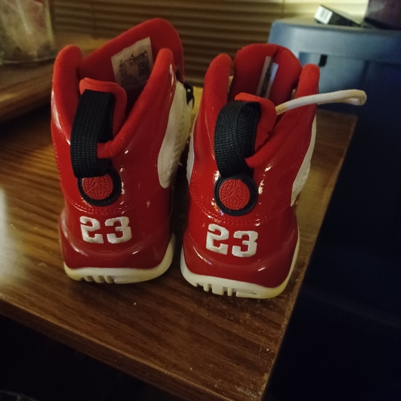 Jordan 9 Reto red and whjte - Picture 4 of 4